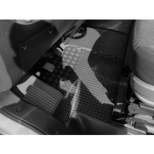 Passgenaue Gummifußmatten von RIGUM passend für FIAT Ducato ab 2006 | 3Sitze