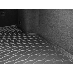 Kofferraumwanne für Mercedes C-Klasse W206 Kombi ab 2022 - schwarz, rutschfest, wasserdicht, 1,5 cm rand,