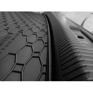 Kofferraumwanne für VW Golf V Variant ab 2003 bis 2008 - schwarz, rutschfest, wasserdicht, 1,5 cm rand,