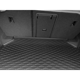 Passgenaue Kofferraumwanne für VW Passat B8 Variant - Maluch Premium  Autozubehör