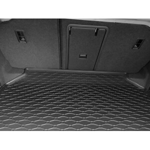 Kofferraumwanne für VW Passat B8 Stufenheck ab 2019 bis 2024 - schwarz, rutschfest, wasserdicht, 1,5 cm rand,