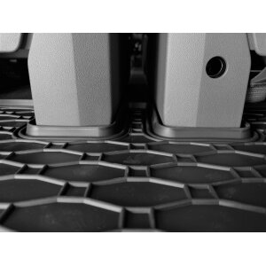 Kofferraumwanne für VW T7 Multivan 2022 | L1 - schwarz, rutschfest, wasserdicht, 1,5 cm rand,