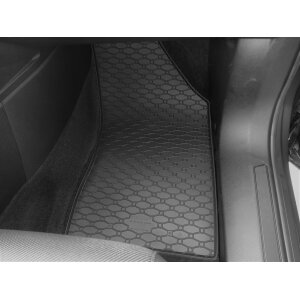 Gummimatten für Alfa Romeo Tonale ab 2022 - schwarz, 1,5 cm Rand