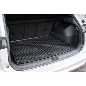 Kofferraumwanne für VW Tiguan ab 2024 / eTSI ab 2024 | OBERE ODER UNTERE POSITION - schwarz, rutschfest, wasserdicht, 1,5 cm rand,