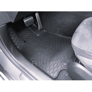 Gummimatten für Mercedes E-Klasse (W/S214) / PHEV ab 2024 - schwarz, 1,5 cm Rand
