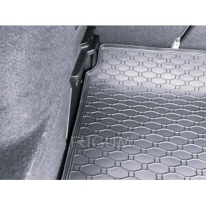 Kofferraumwanne für AUDI Q2 ab 2016 - schwarz, rutschfest, wasserdicht, 1,5 cm rand,