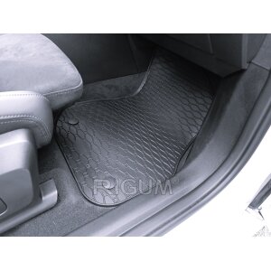 Gummimatten für BMW X1e ab 2022 - schwarz, 1,5 cm Rand