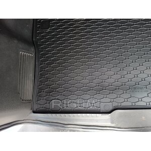Gummifußmatten und Kofferraumwanne ein Set passend für TOYOTA Proace Verso 8 Sitzer ab 2016-