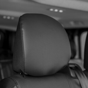 Sitzbezüge für Nissan Primastar ab 2021 – Kunstleder