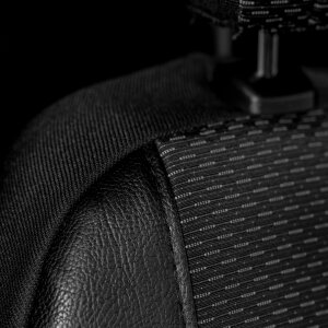 Sitzbezüge für Ford Transit Custom ab 2024 – Polstermaterial m it Kunstleder an den Seiten